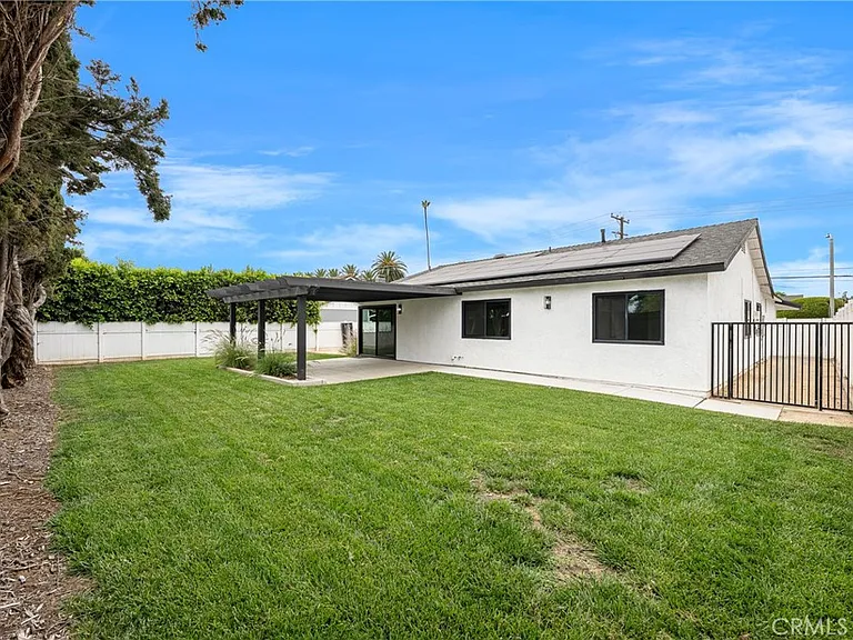 5402 Jefferson St — Photo 19