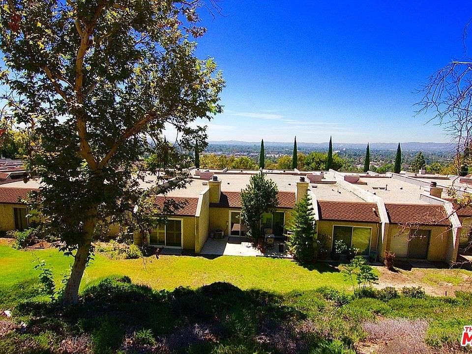 2nd image of 15633 Viewridge Ln #67