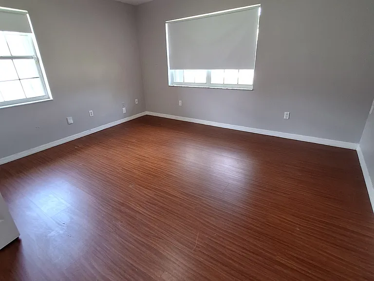2811 SE Eagle Dr — Photo 7