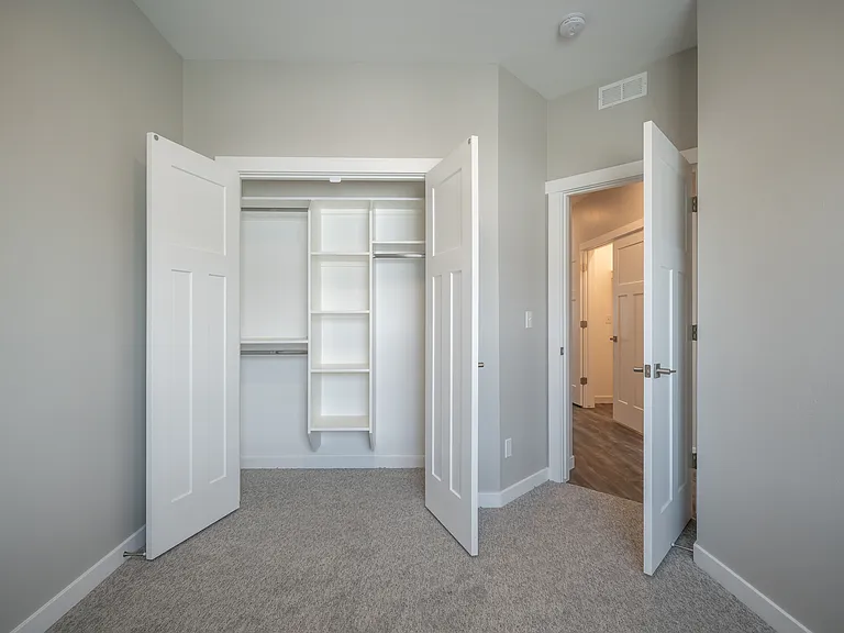 1927 Jennie Lee Dr #104 — Photo 24