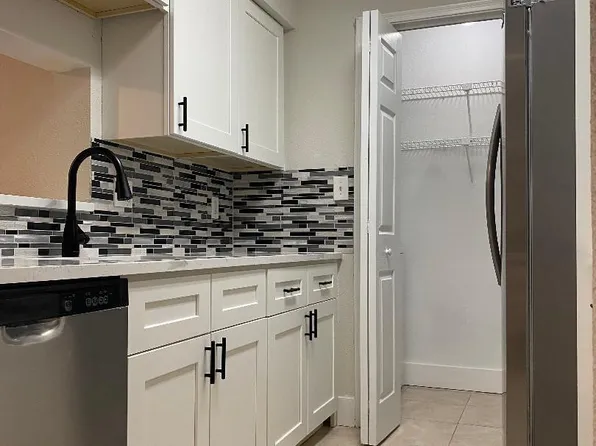 755 Riverside Drive #1323, Coral Springs, FL 33071
