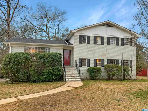 631 Wright Ave, Bessemer, AL 35023