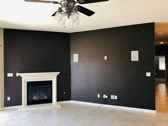Living room with gas fireplace