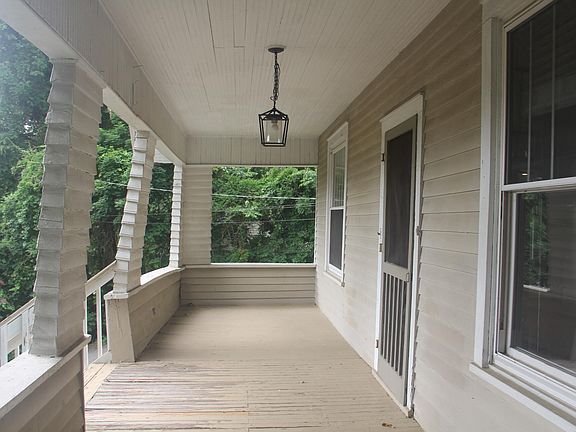 2nd image of 107 S Seminole Dr