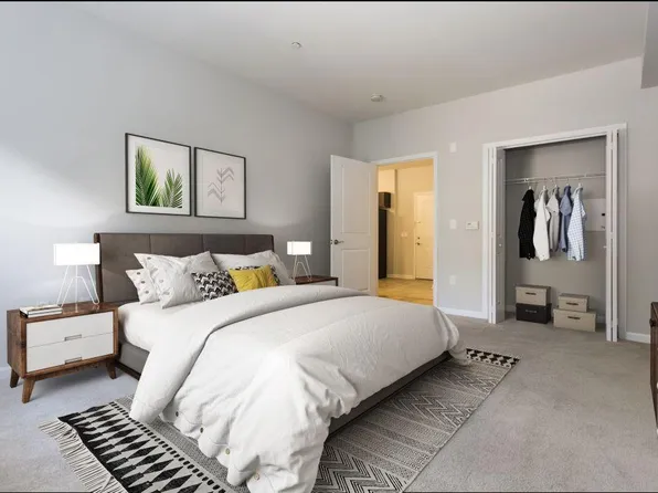 76 Saint Pauls Avenue image 6 of 37