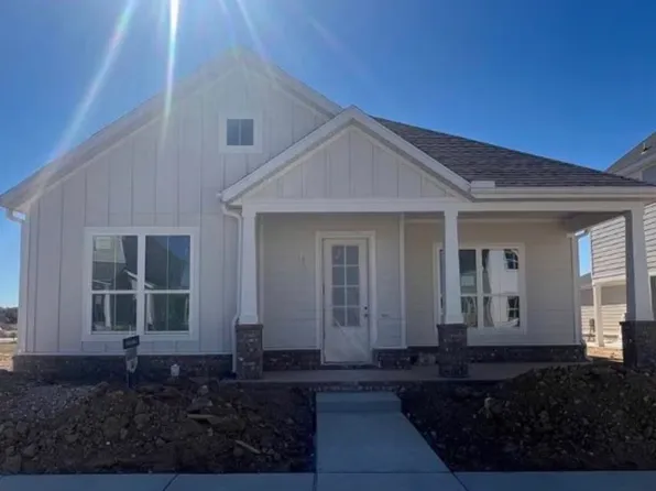 6725 Autumn Ave, Springdale, AR 72762
