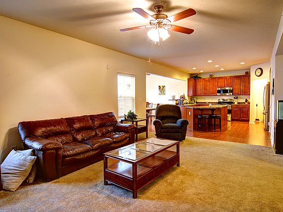 2nd image of 4325 Sourwood Dr