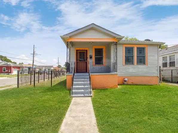 2143 Clouet St, New Orleans, LA 70117