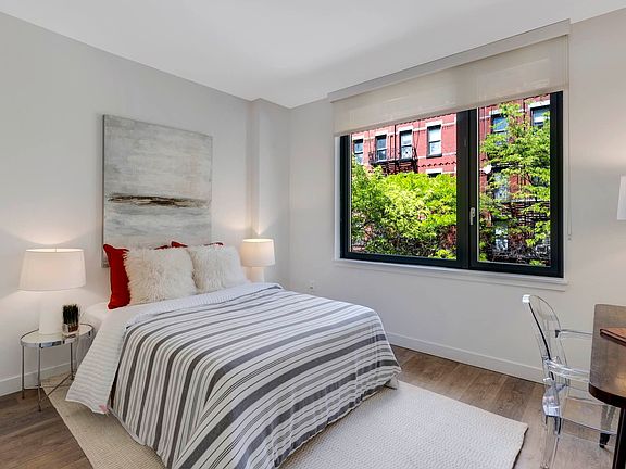 5th image of 350 45th St APT 7D