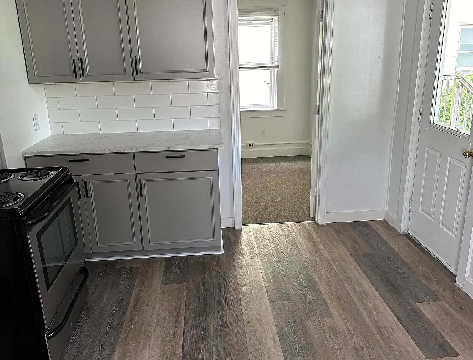 2 bed, $1,975 — Photo 4