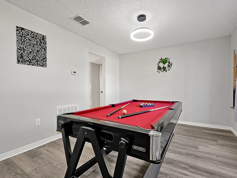 52 Perrotti Ln — Photo 18