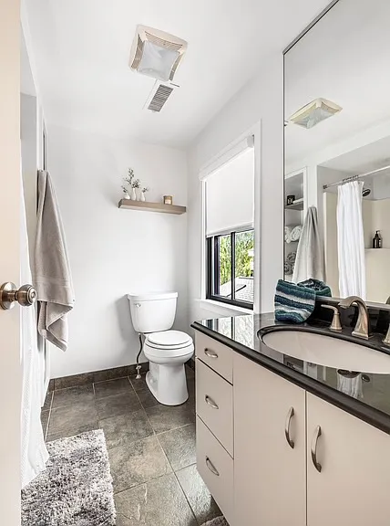 36 Rodman St — Photo 22