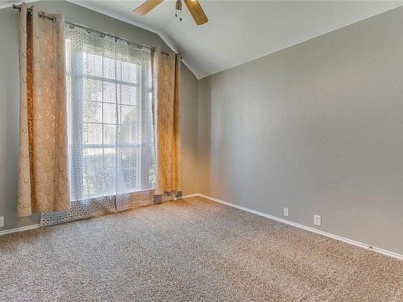 3rd image of 4508 Vista Meadows Dr
