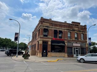 217 Main St NE, Mapleton, MN 56065