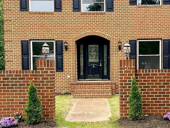3rd image of 9 Rhodelia Ln