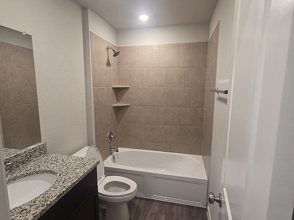 2nd image of 5415 Tallgrass Blvd