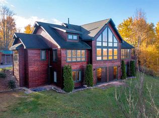 6753 S Pleasantview Rd, Harbor Springs, MI 49740