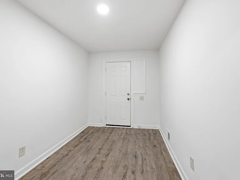 3816 W Bay Ave #1 — Photo 6