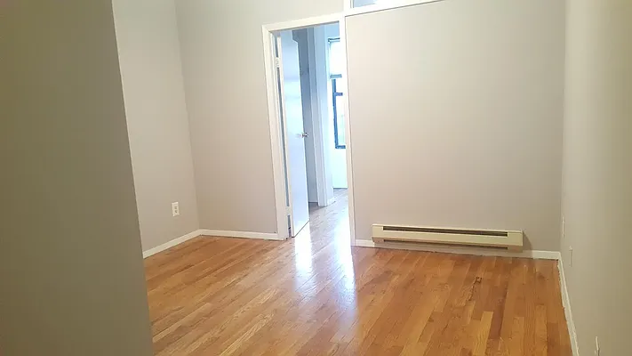 Rented by Bruma Realty LLC | media 29