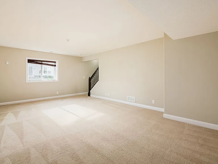 8865 Sweetshade Dr — Photo 45