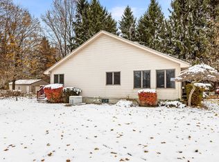 12790 Perry Rd, Battle Creek, MI 49015