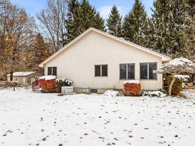 12790 Perry Rd, Battle Creek, MI, 49015