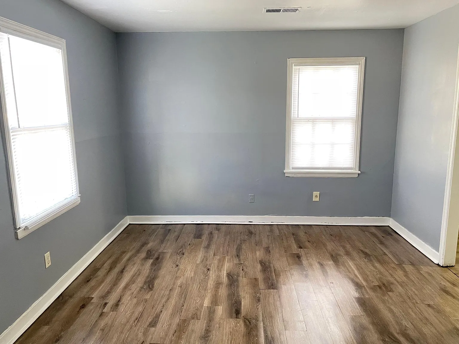 3 bed, 1032 sqft, $950 — Photo 4
