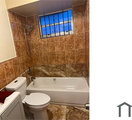 1242 NE 109th St — Photo 15