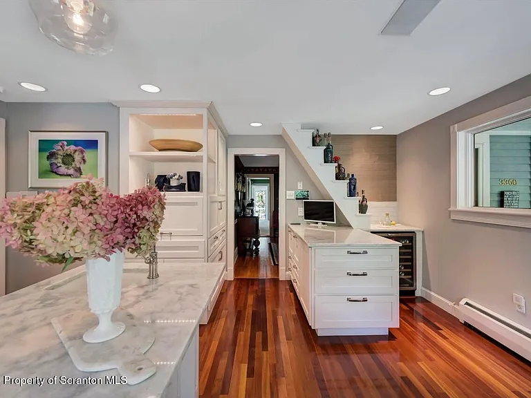 3360 Forest Rd — Photo 20
