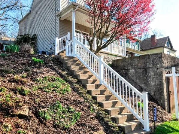 2551 Kingwood St, Pittsburgh, PA 15234