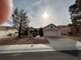 8505 Desert Holly Dr, Las Vegas, NV 89134