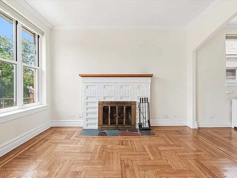 68-11 Clyde St #2 — Photo 8