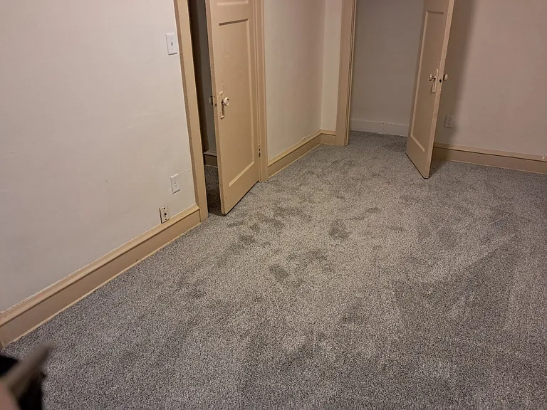 5709 W Burnham St #7 — Photo 5