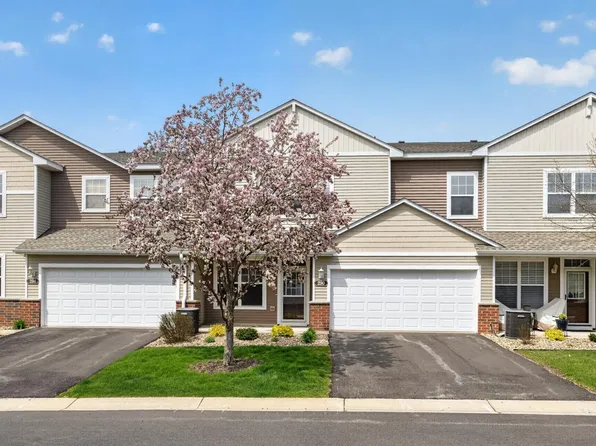 290 Emory Ln SE, Rochester, MN 55904