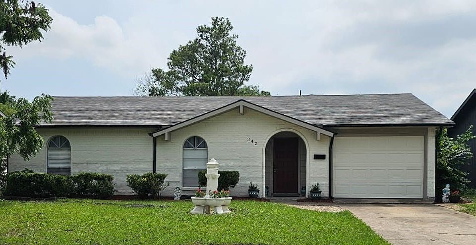1st image of 342 Trailridge Dr