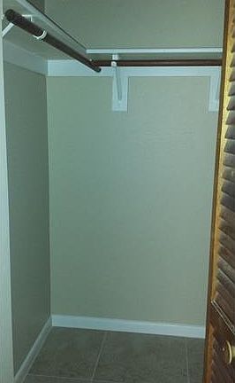 5th image of 822 SW 47th Ter APT 110