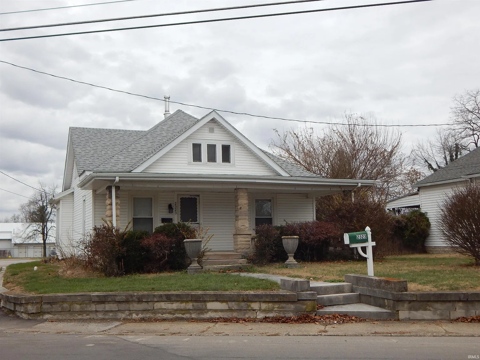 2323 Washington Ave photo 1