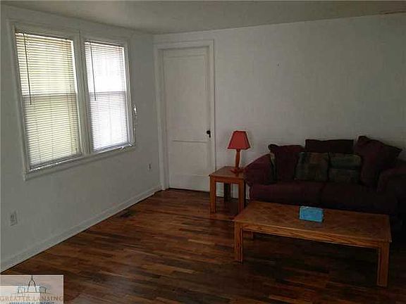 2nd image of 580 Spartan Ave
