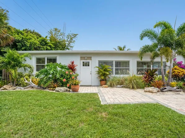 1205 S Lake Drive, Lantana, FL 33462