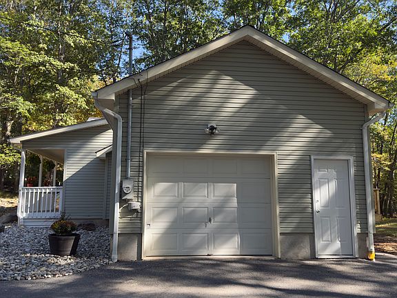 4th image of 517 Landon Hill Ct
