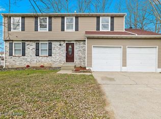 6407 Ocho Rios Ct, Louisville, KY 40228