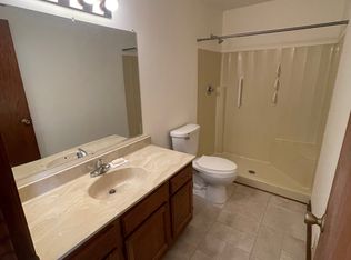 6097 Courtly Alcove, Woodbury, MN 55125
