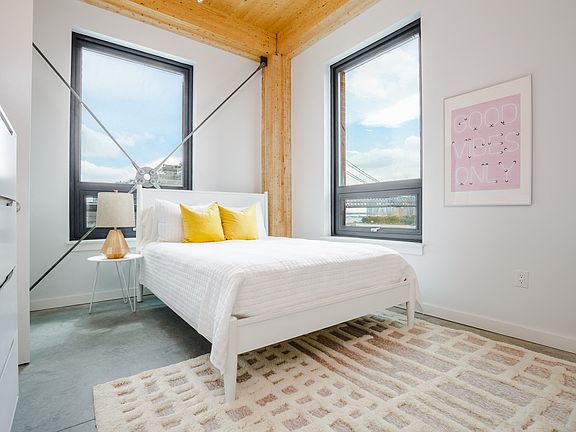5th image of 360 Wythe Ave #4407416