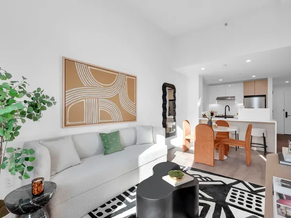 98-81 Queens Boulevard image 3 of 5