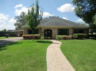 4755 Dunleith St, Beaumont, TX 77706