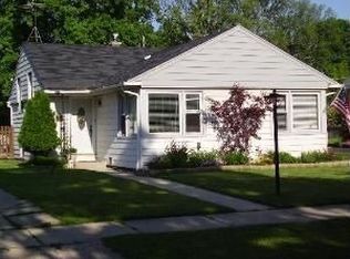 40 N 6th Ave, Des Plaines, IL