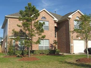 2nd image of 910 Opal Chase Dr