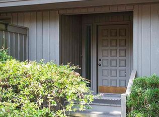 573 Oyster Rake Dr, Johns Island, SC 29455