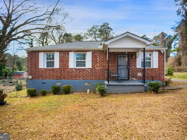 142 Hutton Pl NW, Atlanta, GA 30318