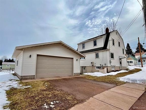 2nd image of 500 E Longyear St